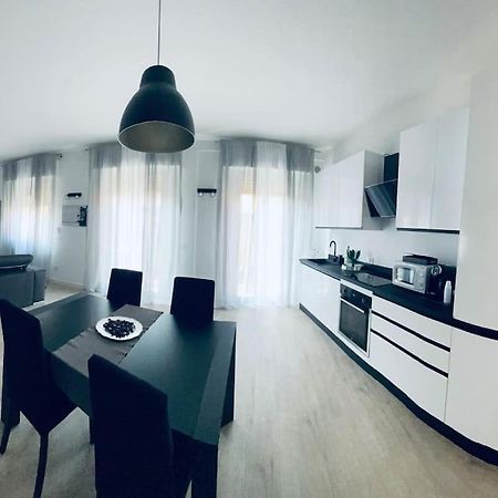 Sun Street Apartment ヴェローナ エクステリア 写真